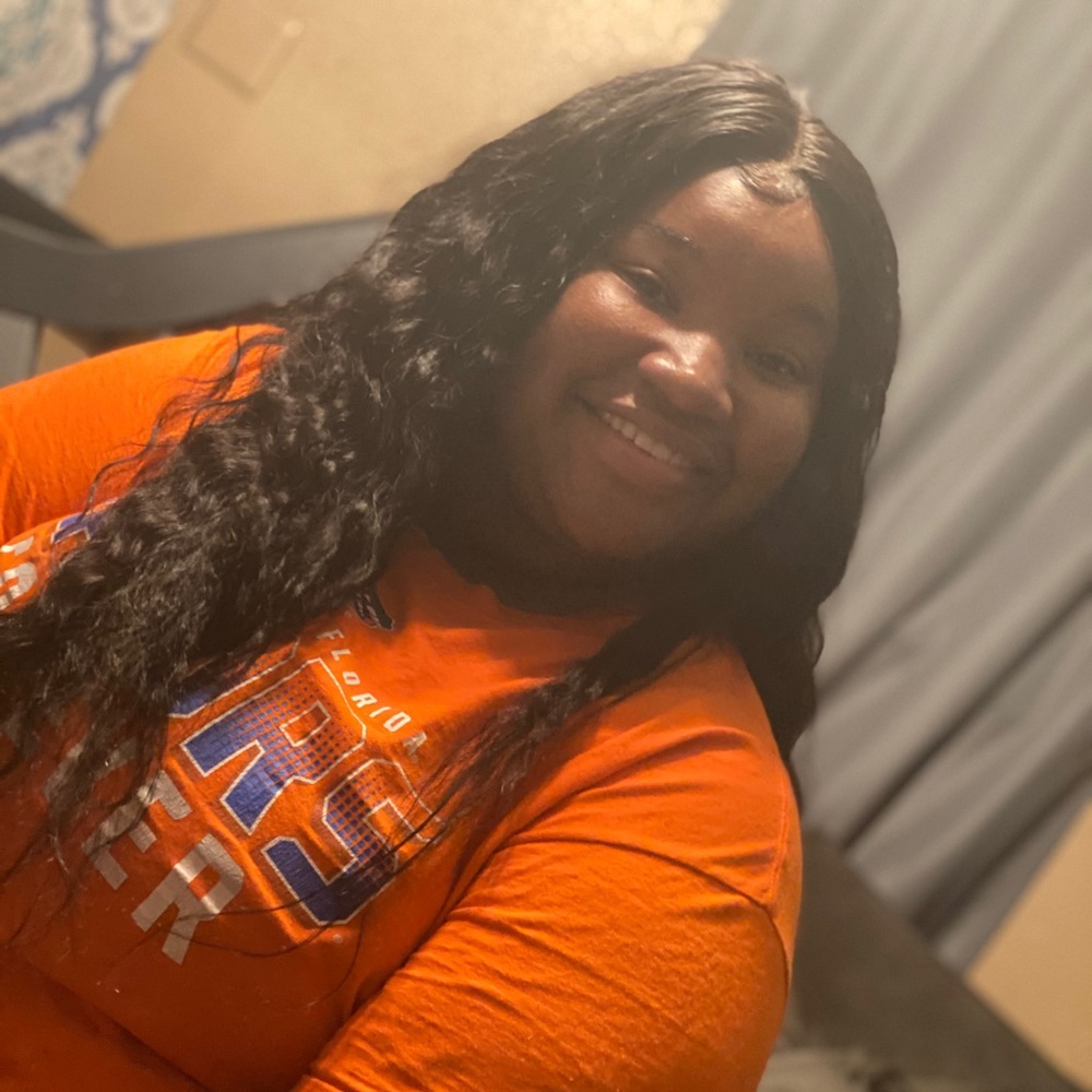 Meet your Posher, Amyrie